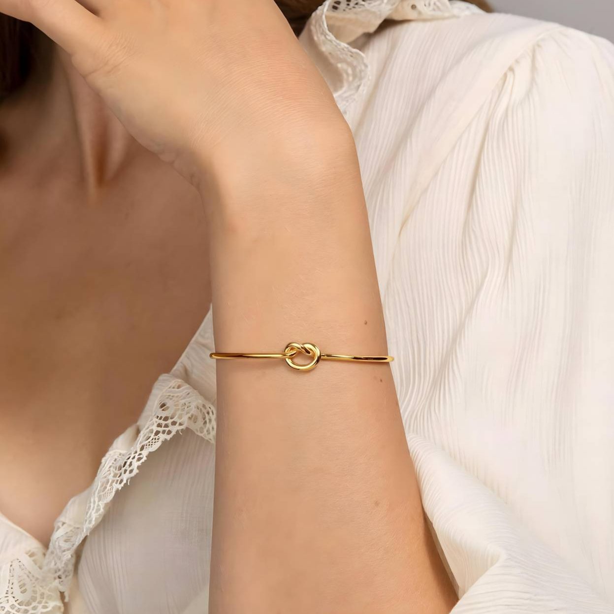 Knot Cuff