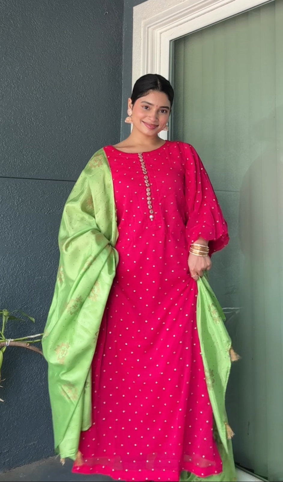 Maharani II - Hot Pink