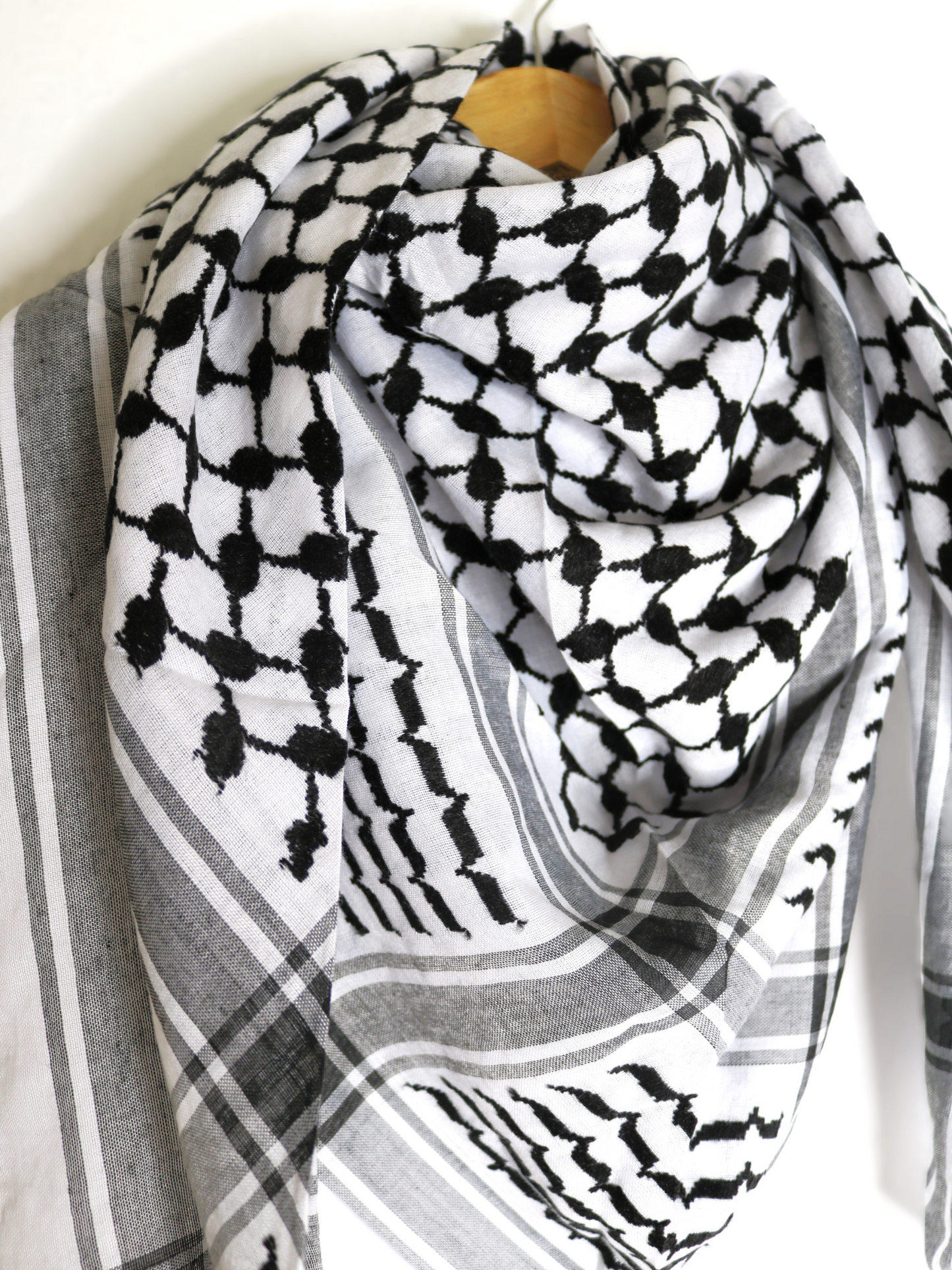 Original Arabic Kaffiyeh By Zari