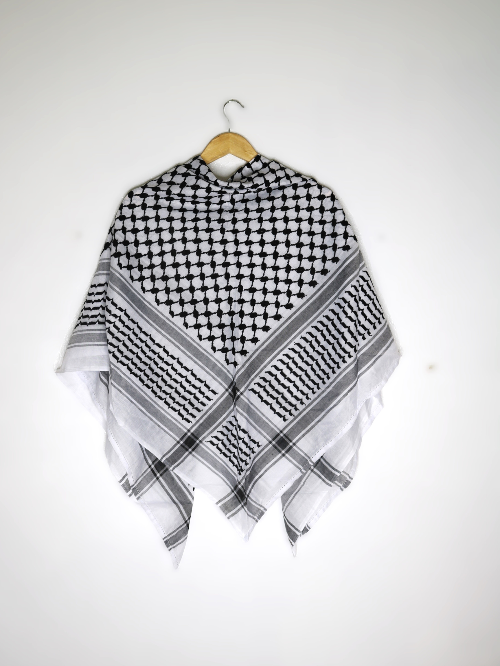 Original Arabic Kaffiyeh By Zari