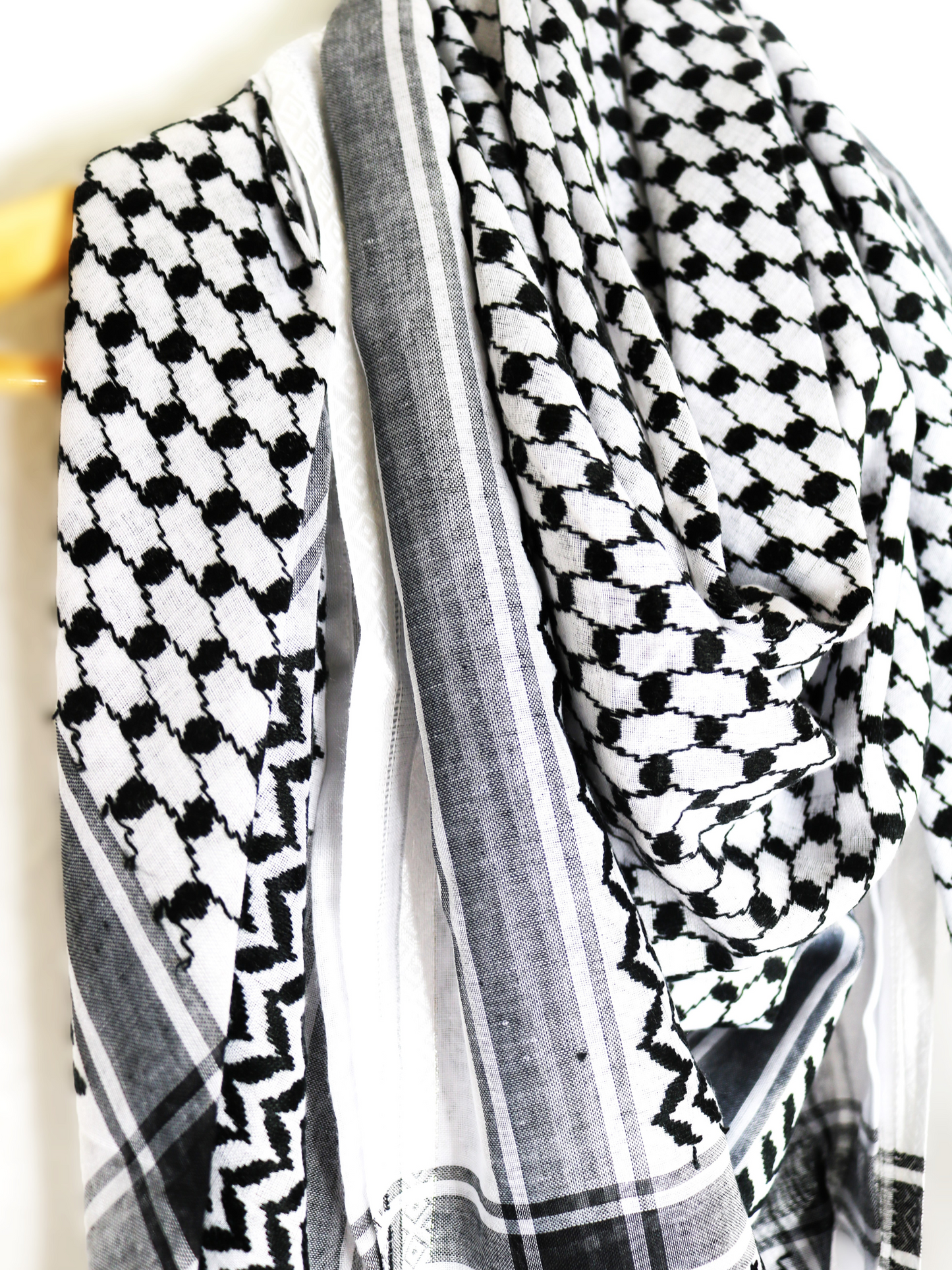 Original Arabic Kaffiyeh By Zari