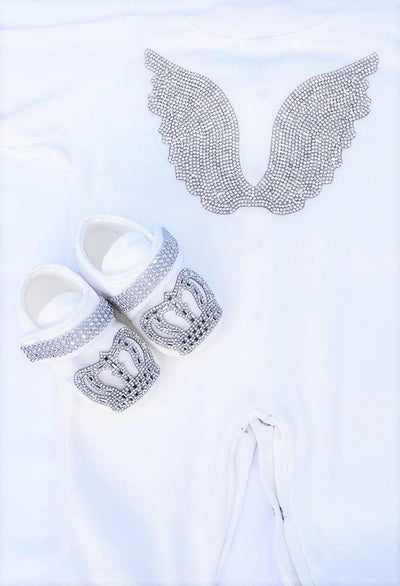 White Angel Wings outfit