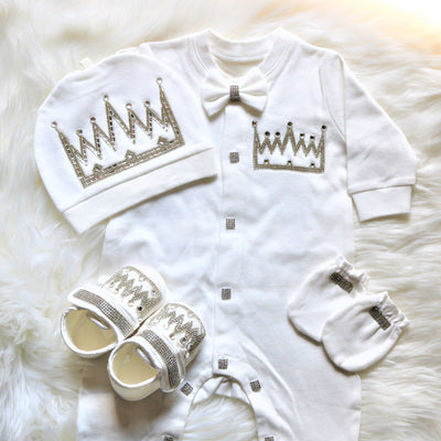 White Crown Outfit By Zari