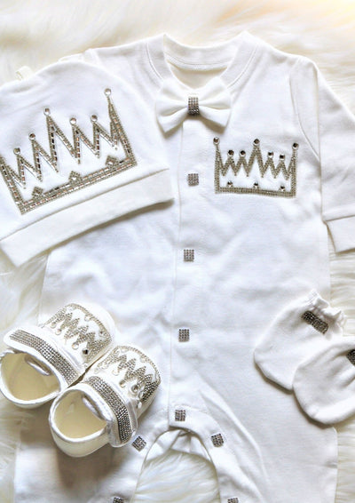 White Crown Outfit
