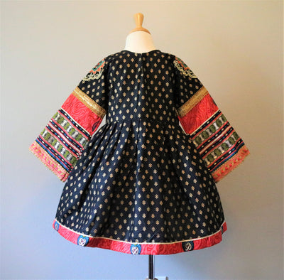 Afghan dress