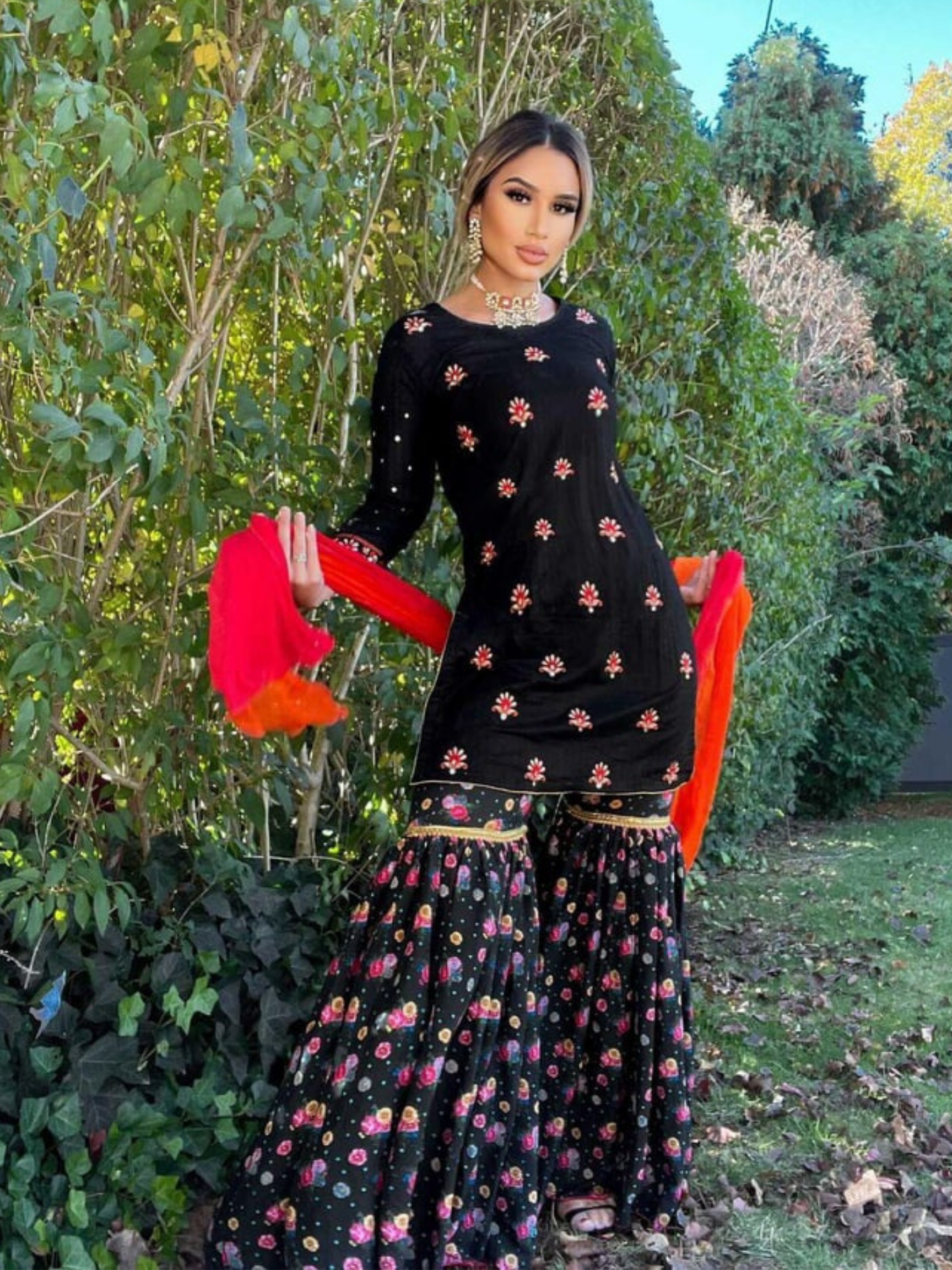 Floral Black By Zari